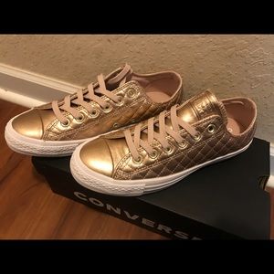 🌺🌸 Brand New Blush pink CONVERSE 🌺🌸